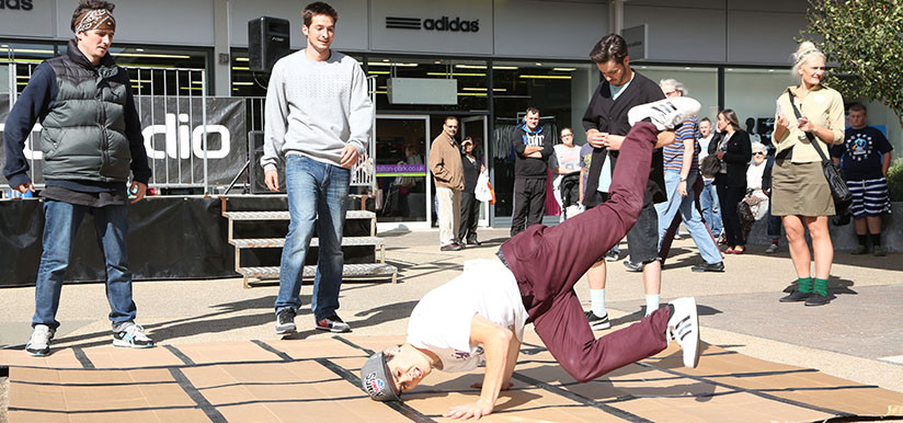 Breakdancers Rio Carnival